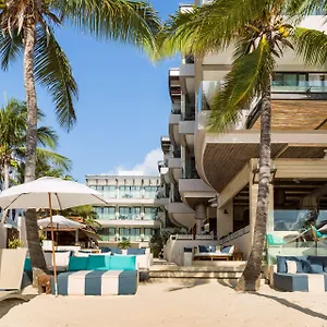 Thompson Beach House, By Hyatt אתר נופש